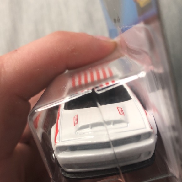 2018 Challenger SRT Demon - Picture 5 of 9